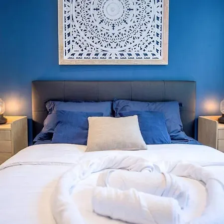 4 Couchages Climatisé Direct Wifi Parking * Antibes